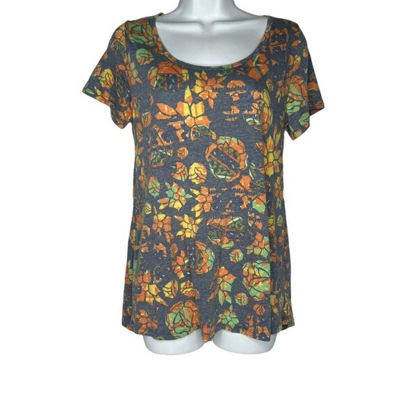 LuLaRoe Size S Classic T Shirt - Picture 1 of 6